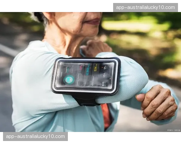 智能穿戴数据融入转播流，观众可实时感应球员心率